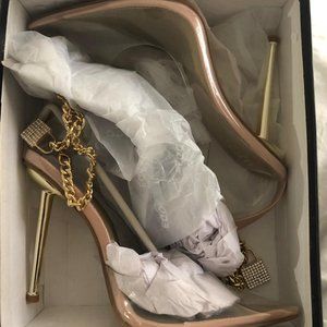 Clean Tom Ford Inspired Pumps with Gold Lock Size 10